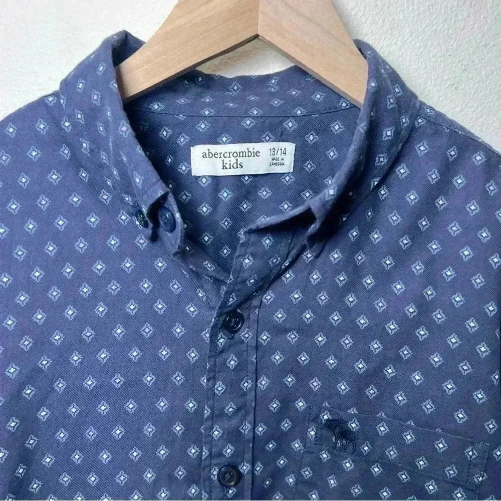 Abercrombie Kids Boys Navy Blue Button Up Short Sleeve Shirt Size 13-14